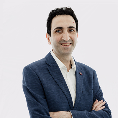Dr Seyed Movahedian